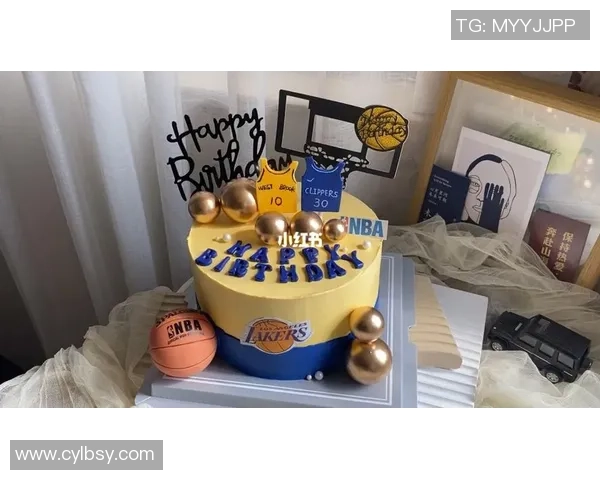 创意篮球主题男孩生日蛋糕三层设计方案分享